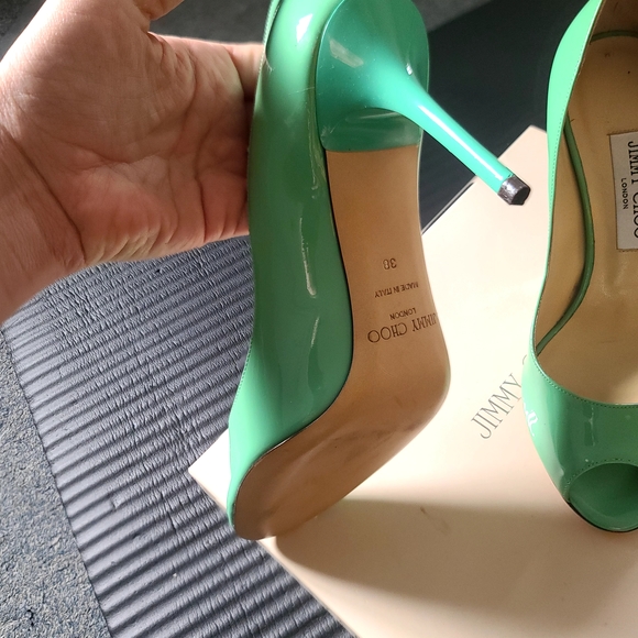Jimmy Choo Peppermint GREEN Patent Leather Pumps - BRAND NEW IN BOX - Picture 5 of 9